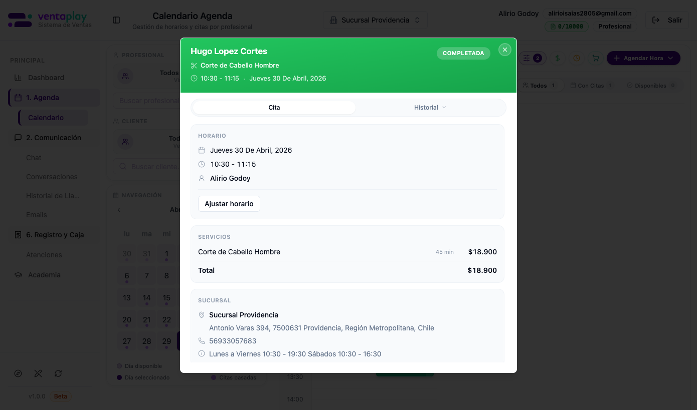 Modal de cita — detalle completo — Click en cualquier cita abre un modal con: nombre del cliente, estado (COMPLETADA badge verde), servicio, hora, profesional, botón 'Ajustar horario', desglose de servicios con duración y precio, total y datos de la sucursal (dirección, teléfono, horario de apertura). Tab 'Historial' permite ver cambios de estado.