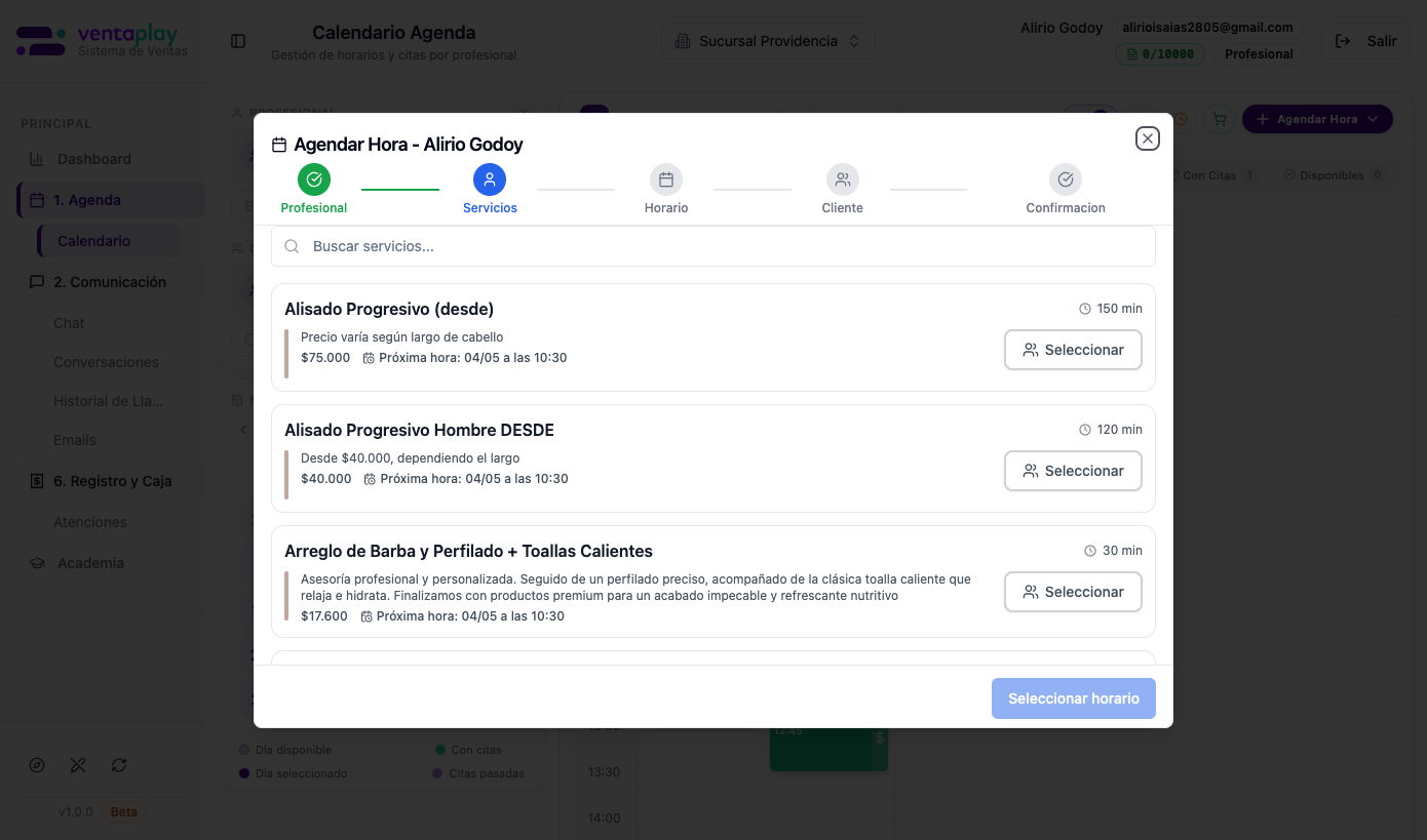 Paso 2 — Selección de servicio disponible — Lista de servicios disponibles para Alirio Godoy en ese bloque: Alisado Progresivo (150 min $75.000), Alisado Progresivo Hombre (120 min $40.000), Arreglo de Barba y Perfilado + Toallas Calientes (30 min $17.600). Cada servicio muestra la próxima hora disponible (04/05 a las 10:30). Solo aparecen servicios configurados para ese profesional y compatible con ese horario.