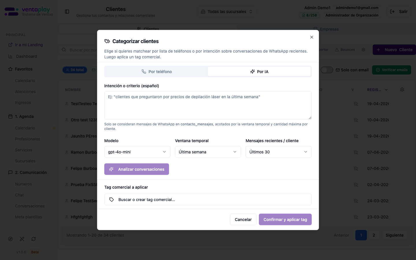 Categorizar clientes — pestaña Por IA — Mismo modal en modo **Por IA**: criterio en español sobre conversaciones WhatsApp recientes, parámetros de modelo y ventana temporal, y flujo hacia previsualización y aplicación de un tag comercial.